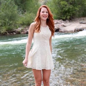 Meet your Posher, Leah